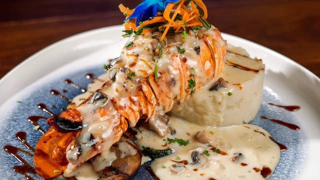 Lobster Thermidor.